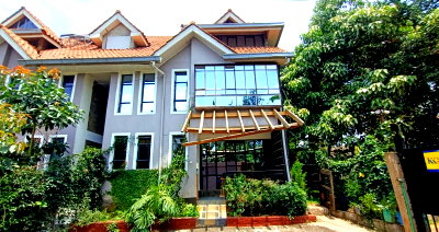 4BR Townhouse with DSQ & Garden - Off Kiambu Road