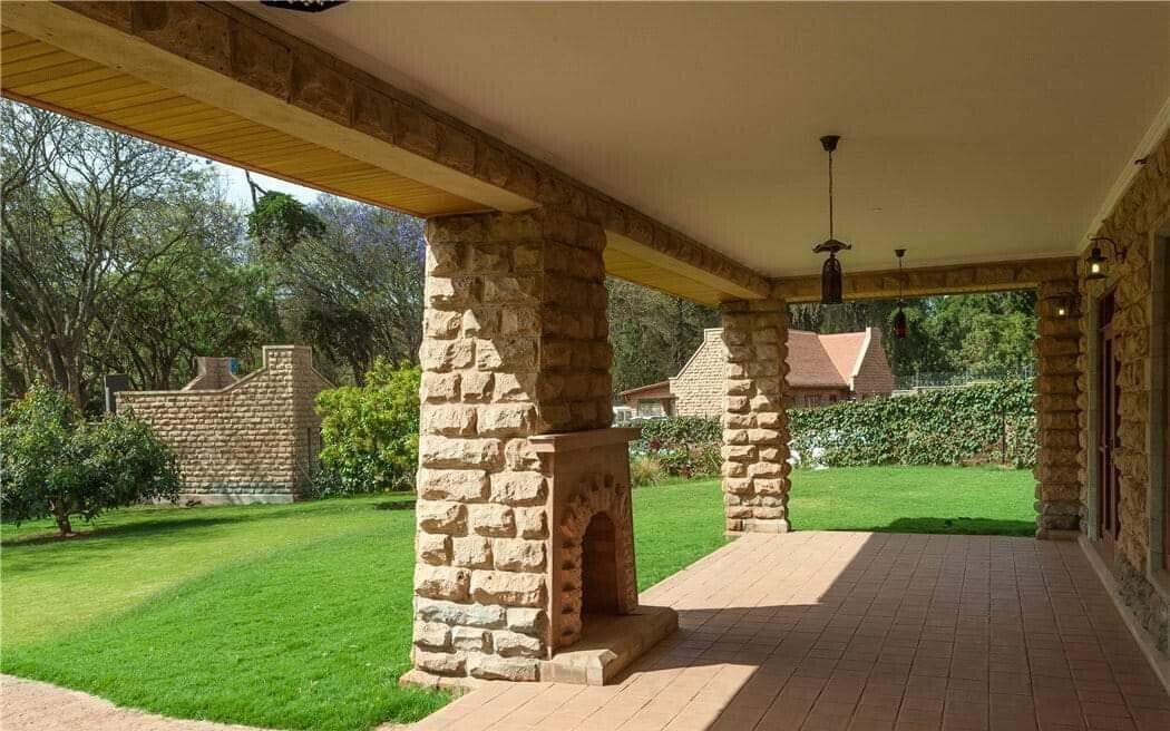 Rustic Stone 5-Bed Townhouse on Half-Acre – Karen Gated Community