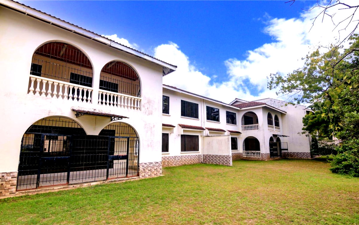 4BR Townhouse in Exclusive 4-Unit Gated Estate - Links Road, Nyali