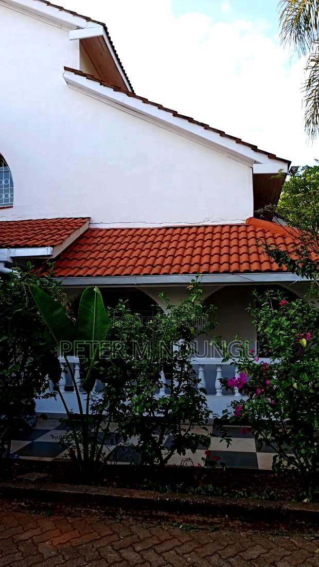 4bdrm Maisonette in Muthaiga North for rent