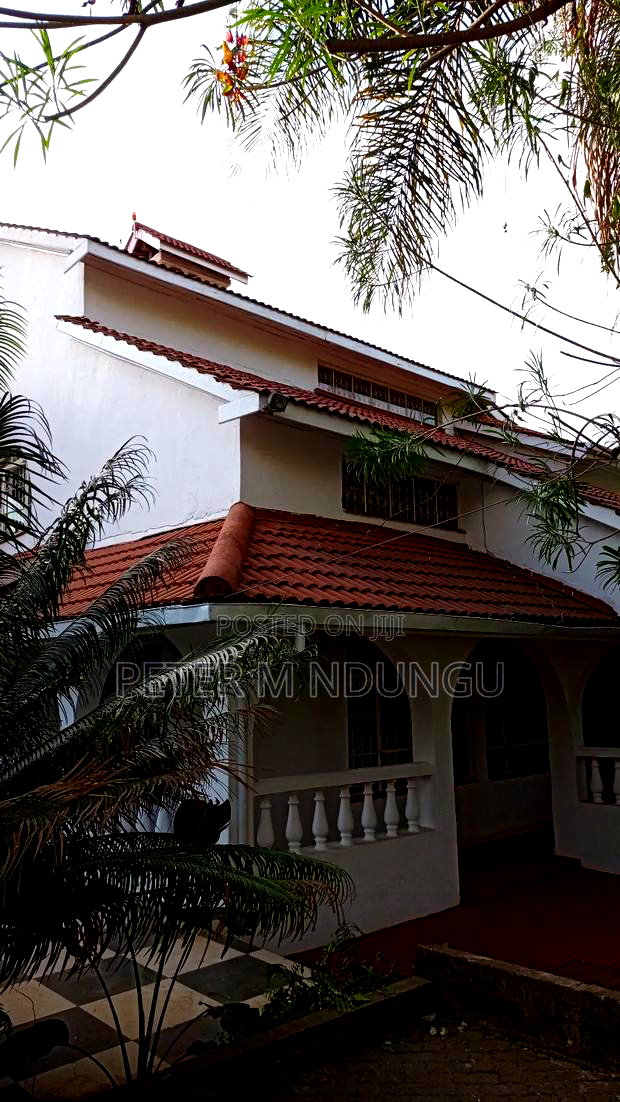 4bdrm Maisonette in Muthaiga North for rent