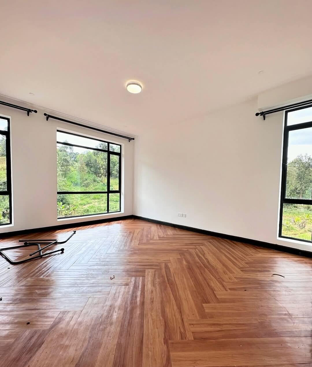 4BR Townhouse with Pool & Kids Play Area - Kirawa Rd, Kitisuru