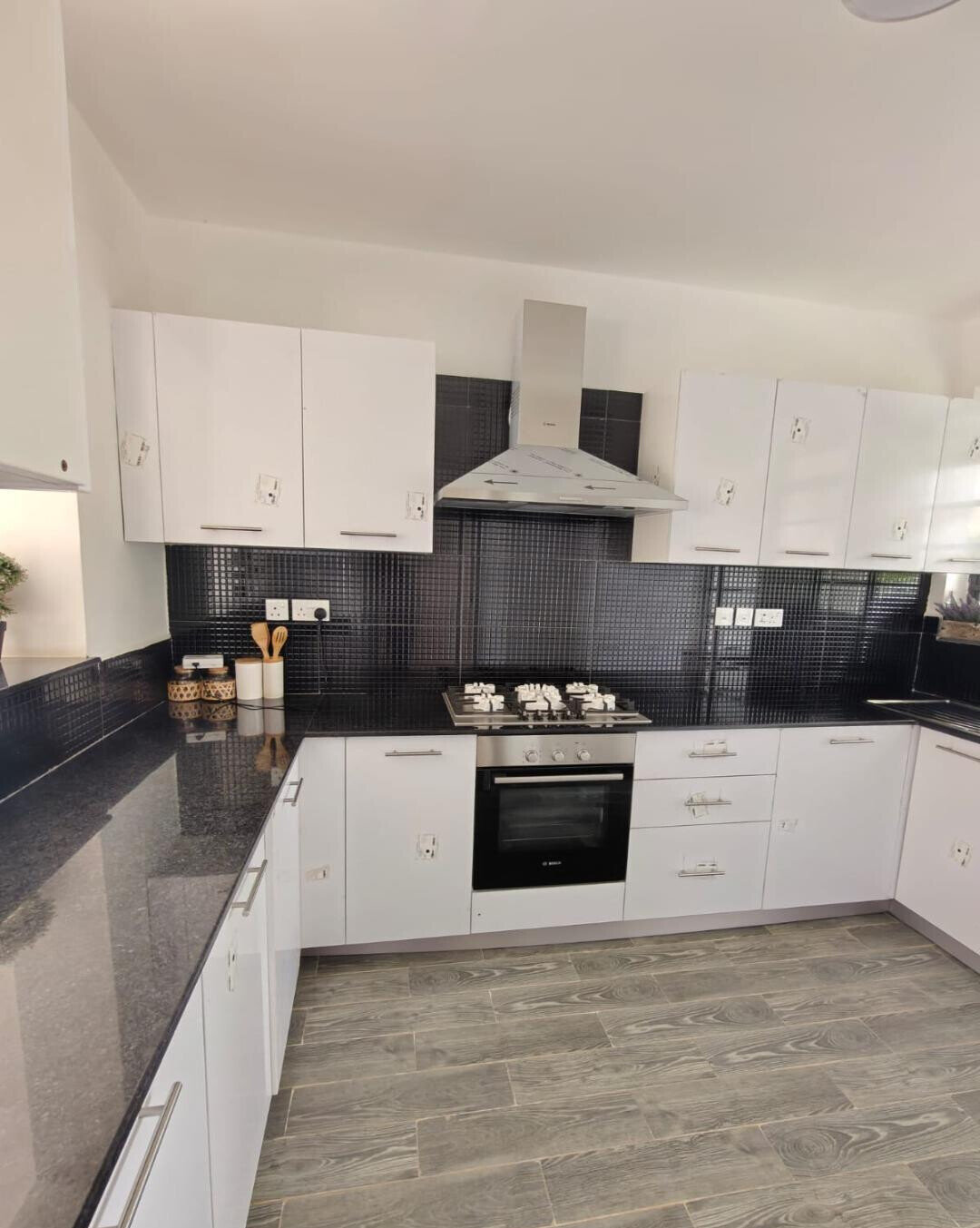 Newly Built 4BR Townhouse with Private Balconies - Mombasa Rd