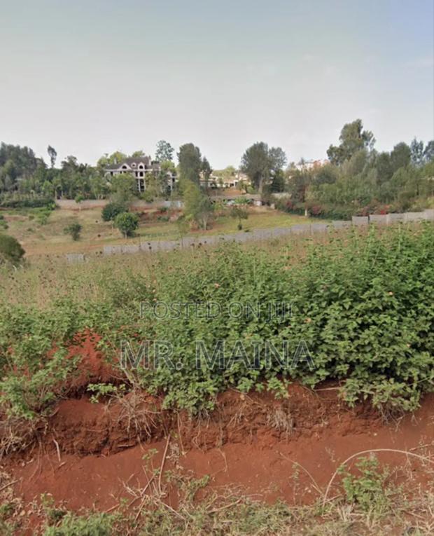 Prime 1 Acre Kingongo Area in Nyeri