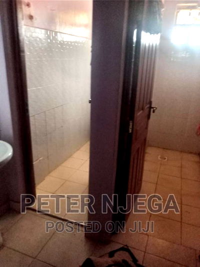 5bdrm Maisonette in Kerwa, Zambezi/Sigona for sale - Image 3