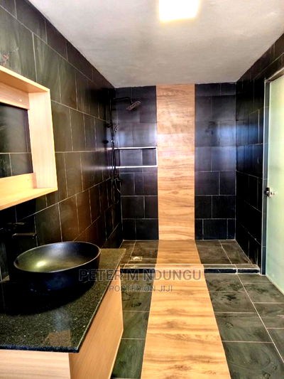 8bdrm Maisonette in Ridgeways for sale - Image 18