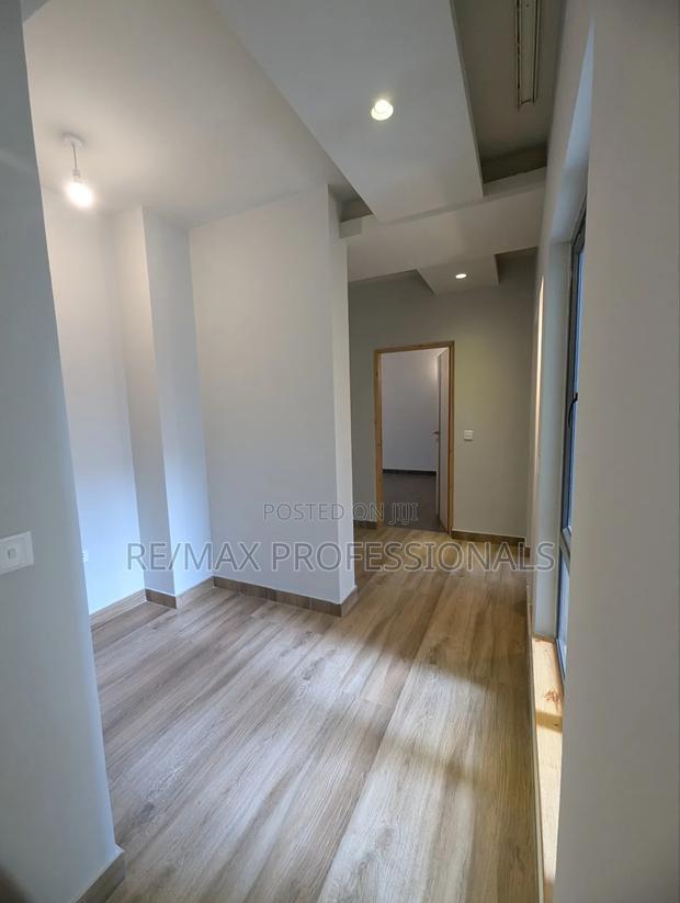 3bdrm Apartment in Kileleshwa for rent