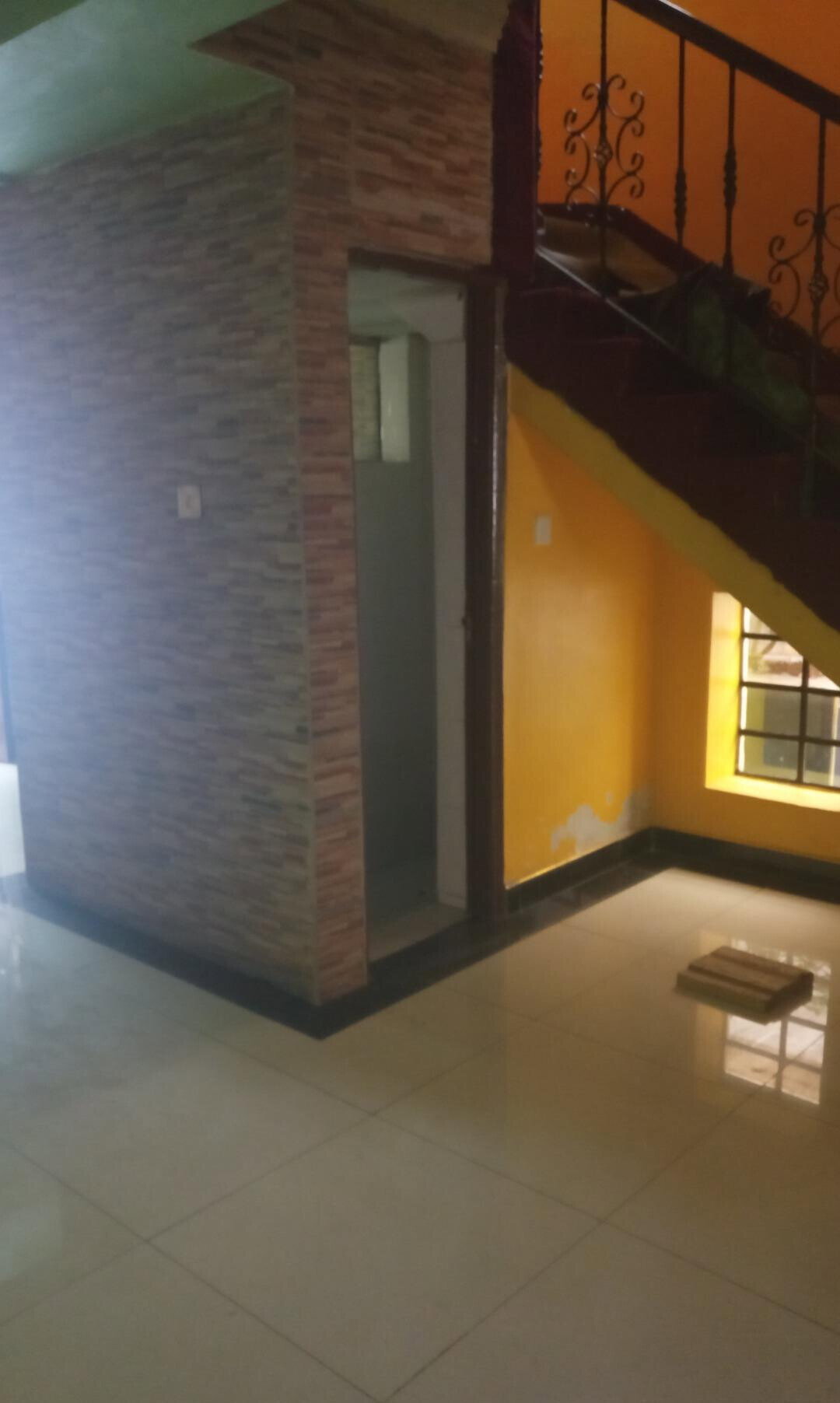 5-Ensuite Maisonette Near Junction Mall - Lavington