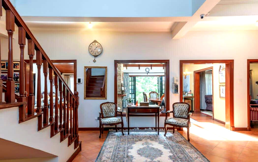 6-Bedroom Villa on 1 Acre with Lush Gardens – Karen Gated Community