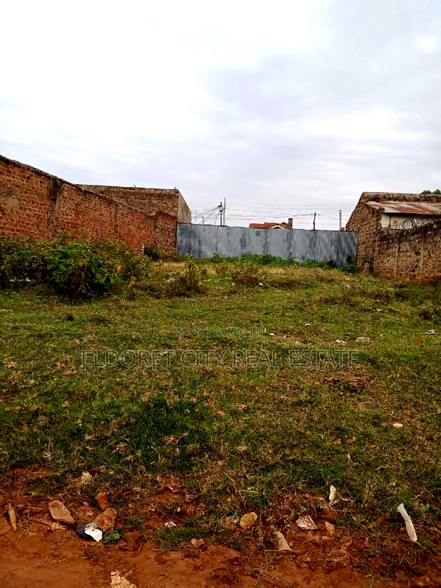 1/16 Plot Kapsoya Site and Service With Title