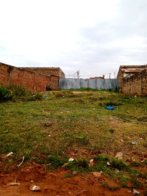 1/16 Plot Kapsoya Site and Service With Title