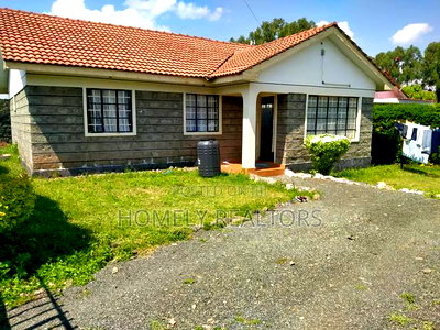 3bdrm Bungalow in Kiserian Near Delta for sale - Image 2