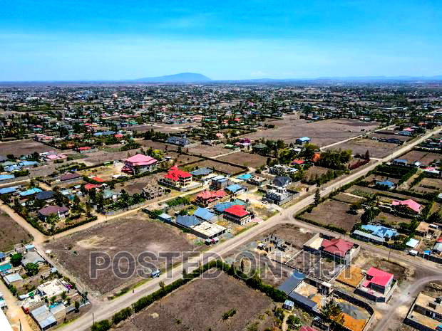 Deal Moto, Kamulu Commercial Plots