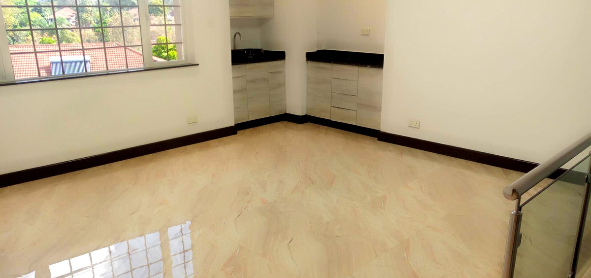 4-Ensuite Townhouse with Cinema & Lift - Spring Valley