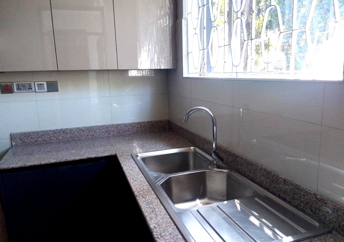 Fully Refurbished 4BR Maisonette with Garden - Westlands
