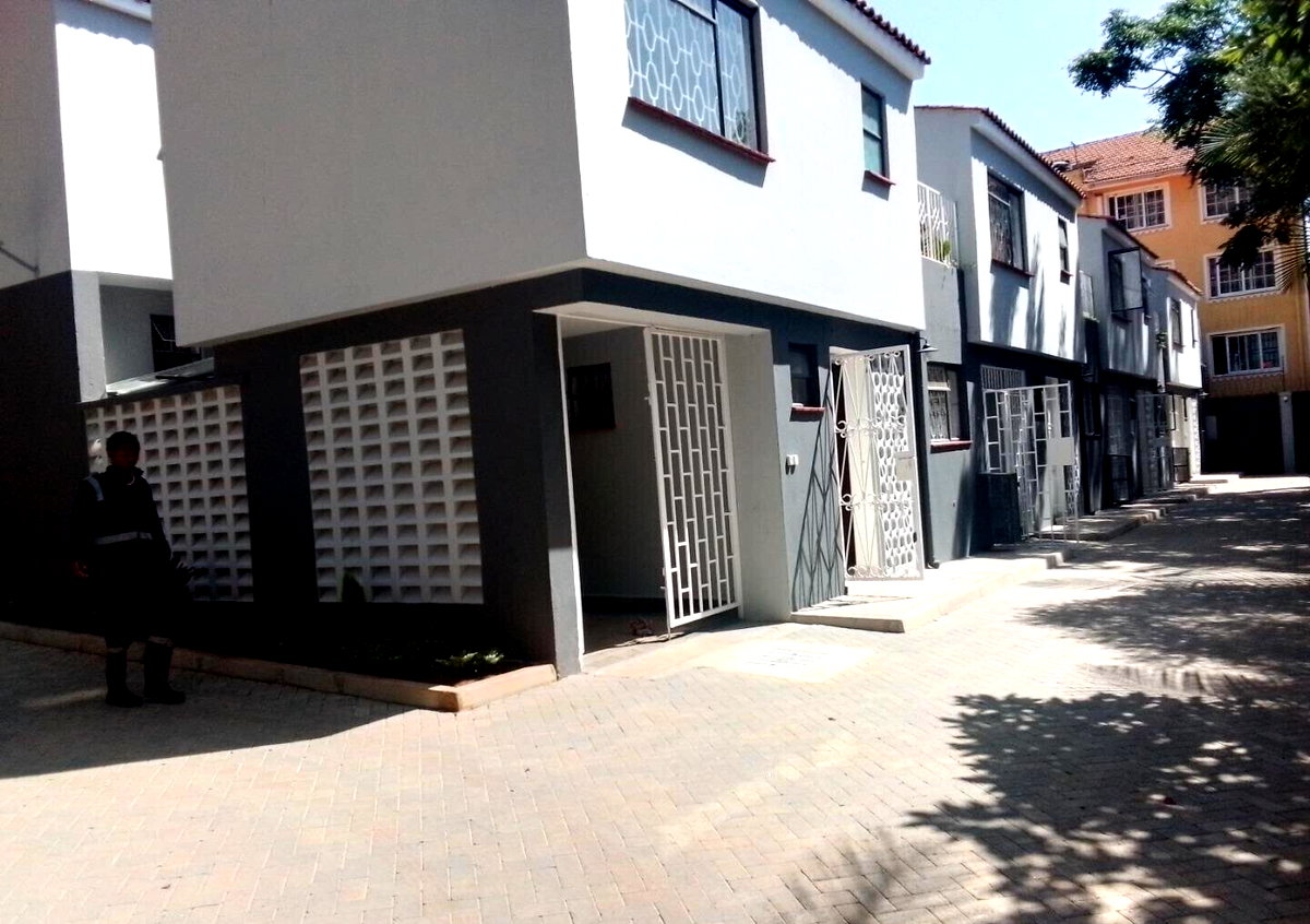 Fully Refurbished 4BR Maisonette with Garden - Westlands