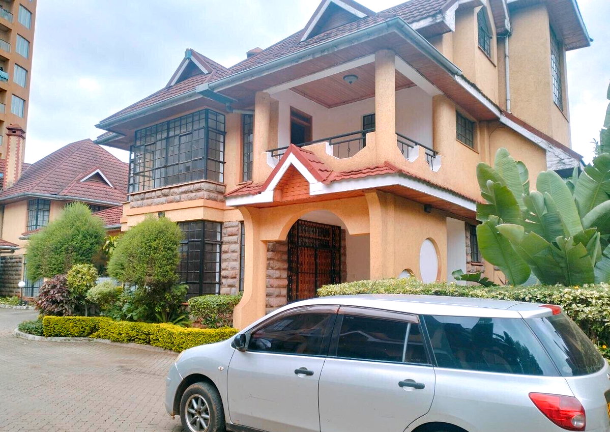 5BR All-Ensuite Townhouse in Gated Compound - Kileleshwa
