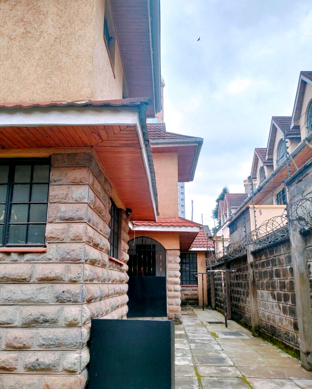 5BR All-Ensuite Townhouse in Gated Compound - Kileleshwa