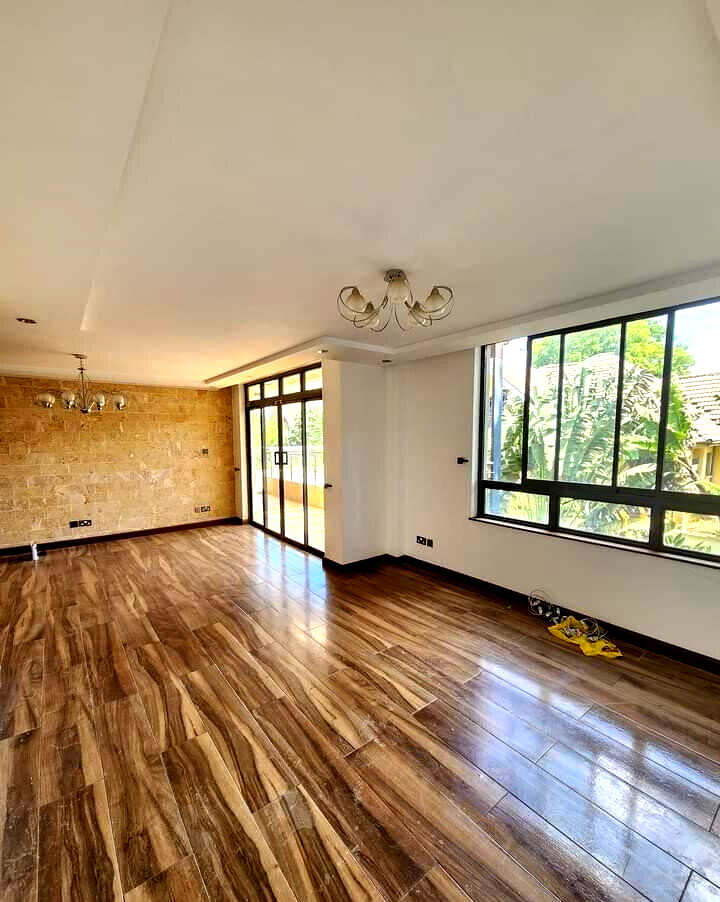 5-Ensuite Townhouse with Generator & Staff Quarters - Lavington