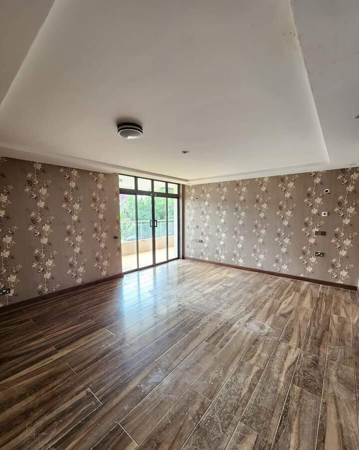 5-Ensuite Townhouse with Generator & Staff Quarters - Lavington