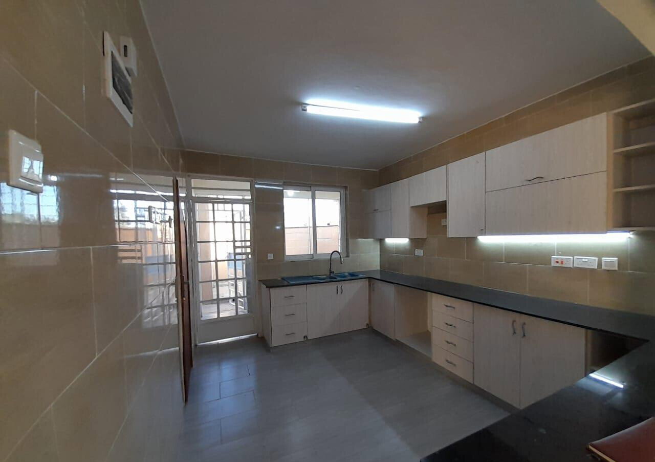 4BR Townhouse with DSQ & Granite Kitchen - Mwananchi Road, Syokimau