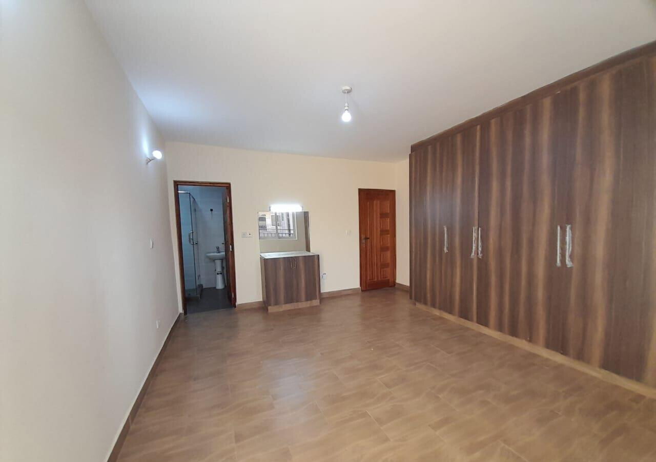 4BR Townhouse with DSQ & Granite Kitchen - Mwananchi Road, Syokimau