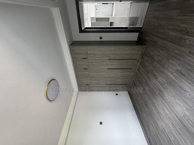 2bdrm Apartment in Argwings Yaya Area, Kilimani for rent