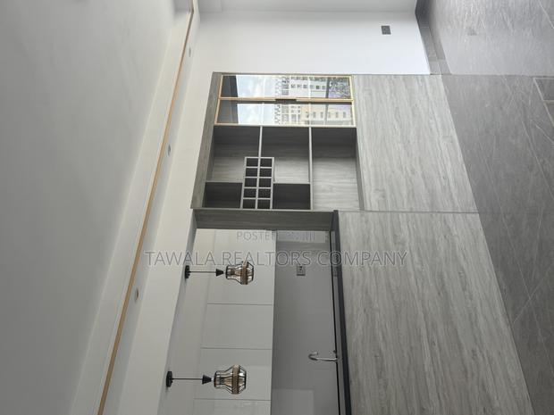 2bdrm Apartment in Argwings Yaya Area, Kilimani for rent