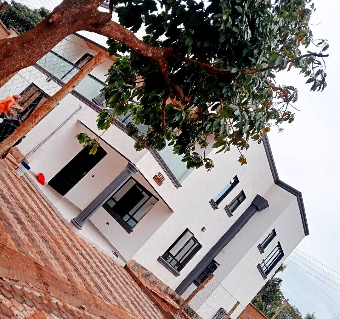 4BR All-Ensuite Maisonette in Gated Community of 6 - Kibiku
