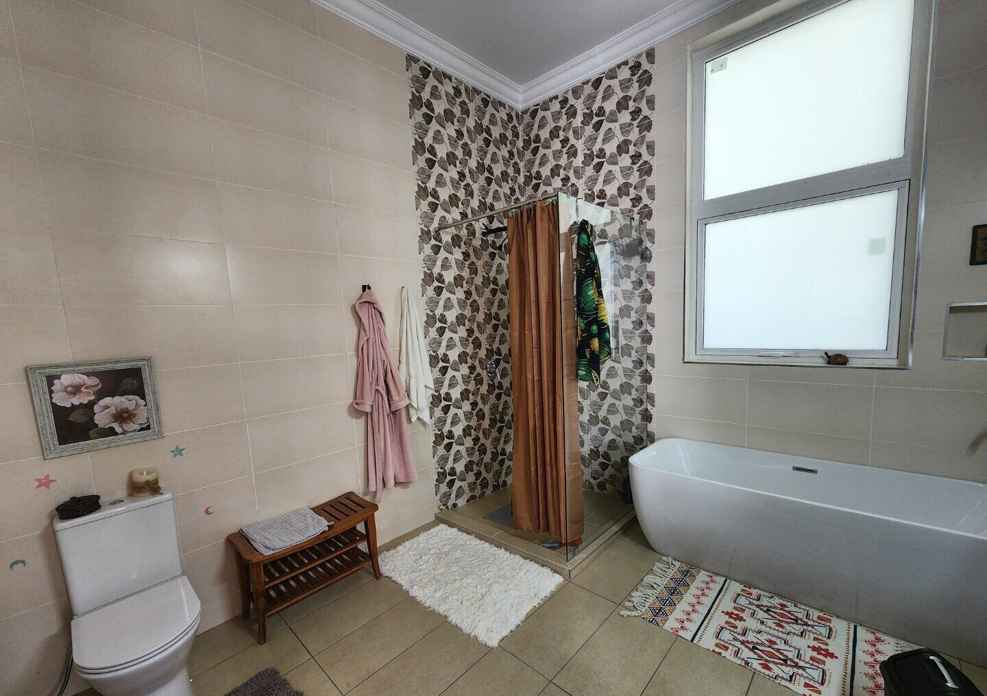 4BR All-Ensuite Townhouse with Gazebo & Golf Access - Thika Greens