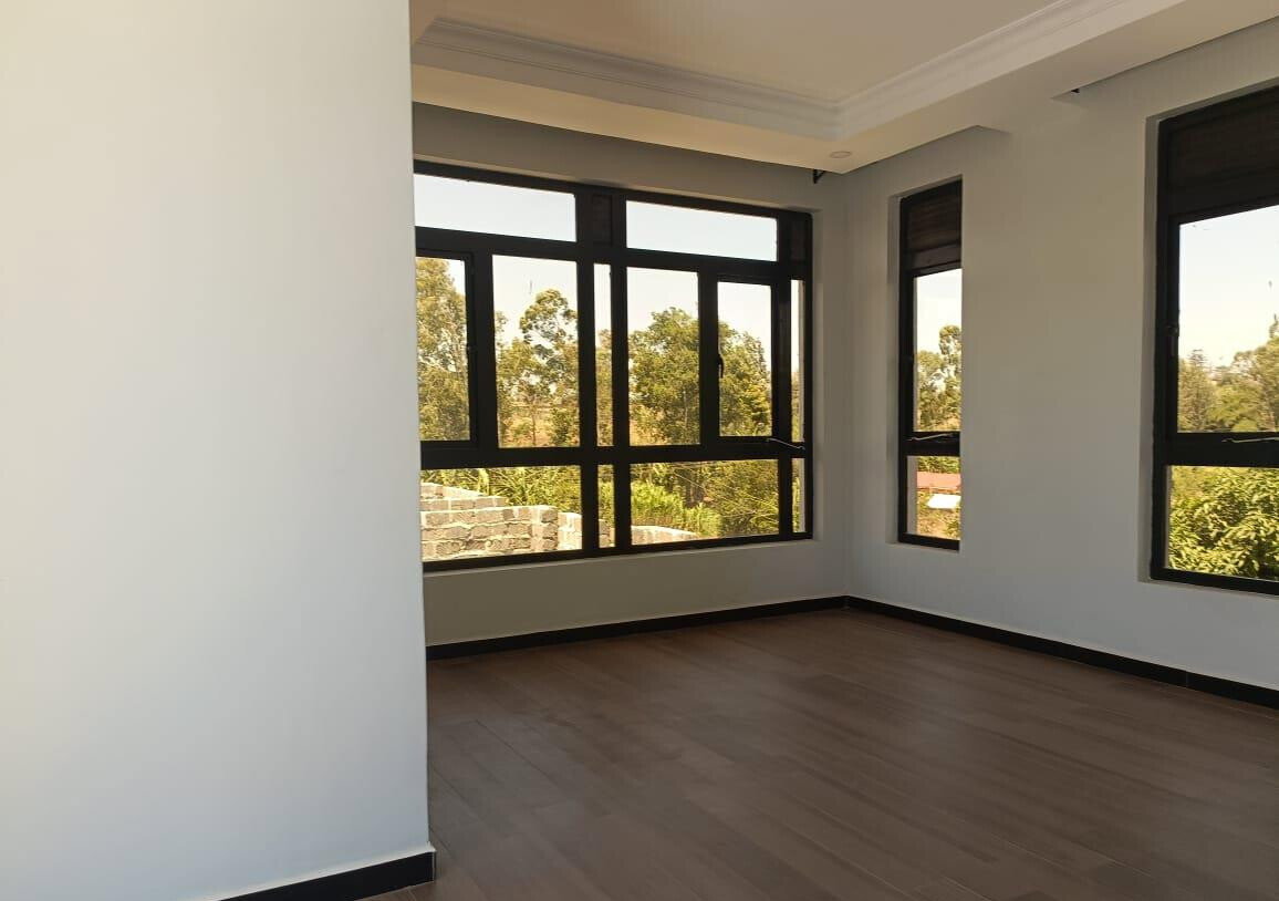 Contemporary 4BR Townhouse 2.5km from Thika Superhighway - Ruiru