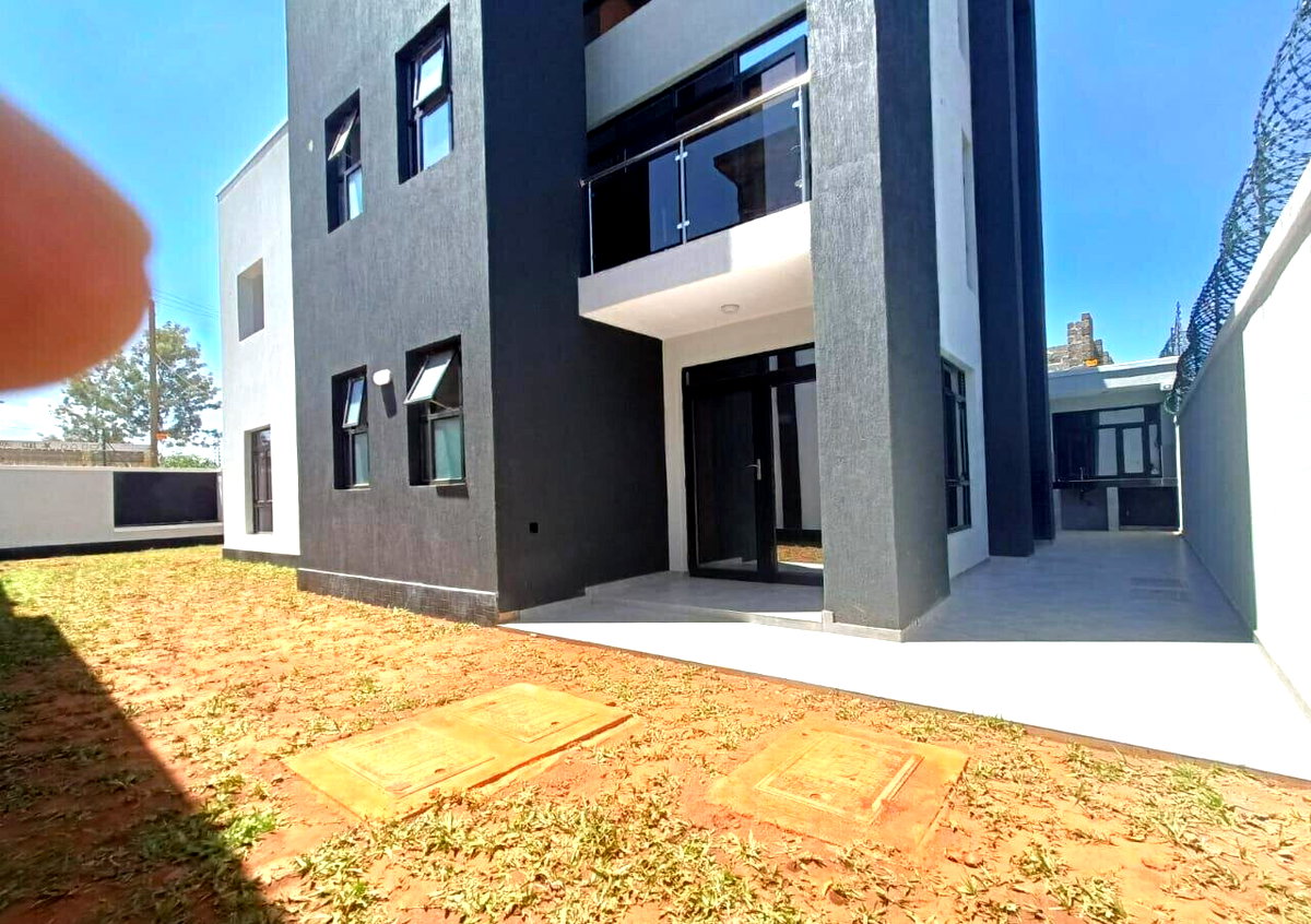 Contemporary 4BR Townhouse 2.5km from Thika Superhighway - Ruiru
