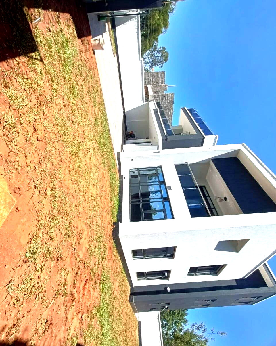 Contemporary 4BR Townhouse 2.5km from Thika Superhighway - Ruiru