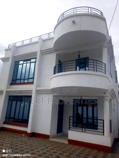 5bdrm Maisonette in Membely, Membley Estate for sale - Image 9