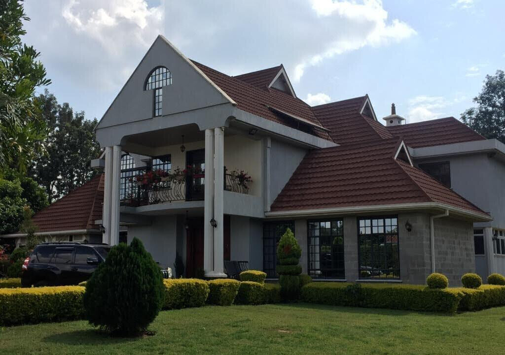 Half Acre 4BR Haven at KSh 350K