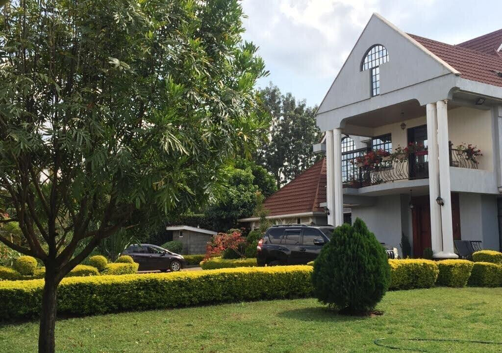 Half Acre 4BR Haven at KSh 350K