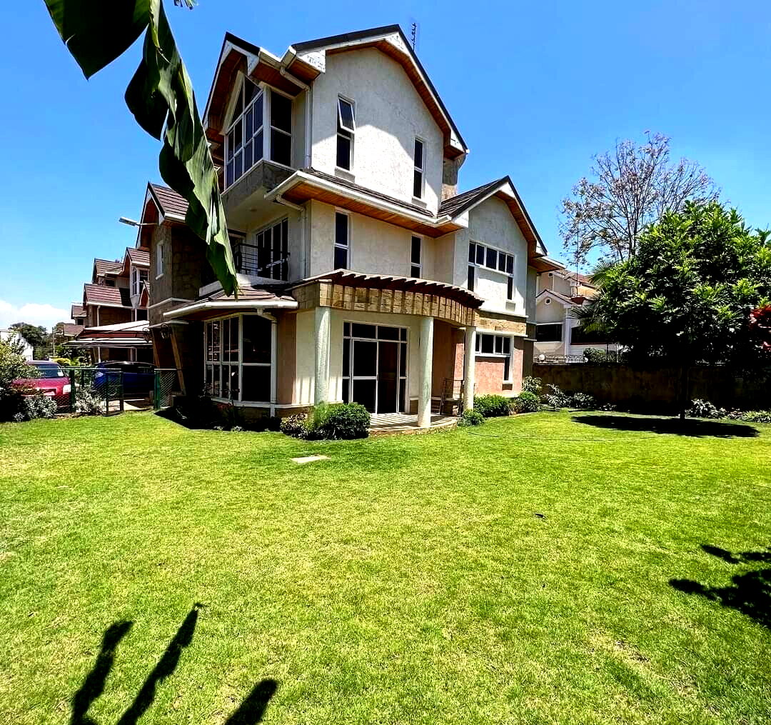 Newly Renovated 5BR Townhouse with Private Garden - Lavington