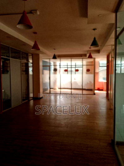 Nice Quiet Office - Image 3