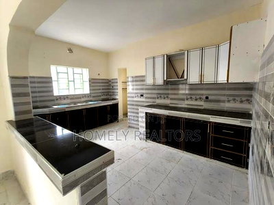 3bdrm Bungalow in Rimpa, Ongata Rongai for sale - Image 8