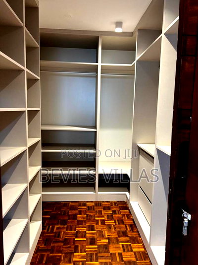 4bdrm Bungalow in Westlands, Kyuna Estate for rent - Image 4