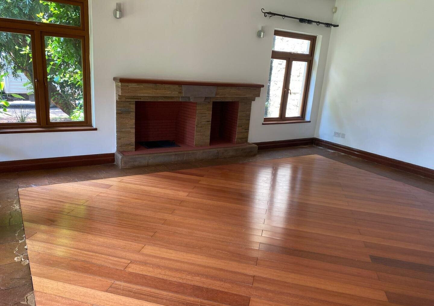 4BR Villa with Mahogany Floors & Clubhouse - Kitisuru
