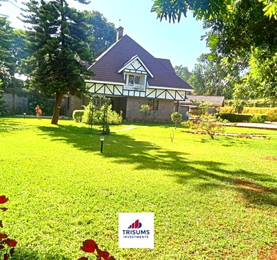 Half Acre 4BR Haven with Garden