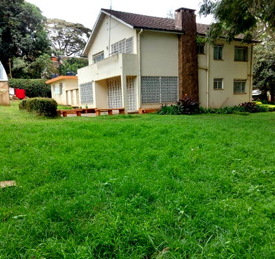 1/2 Acre Kileleshwa Plot for KSh 230M