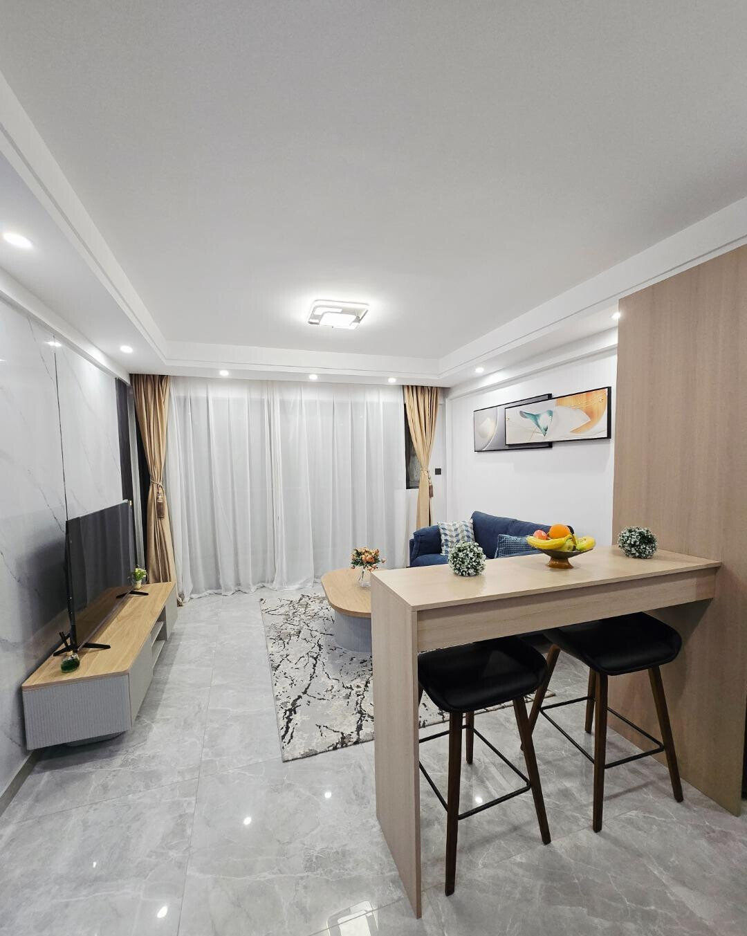 1BR in 20-Floor Tower with Open-Plan Kitchen - Valley Arcade