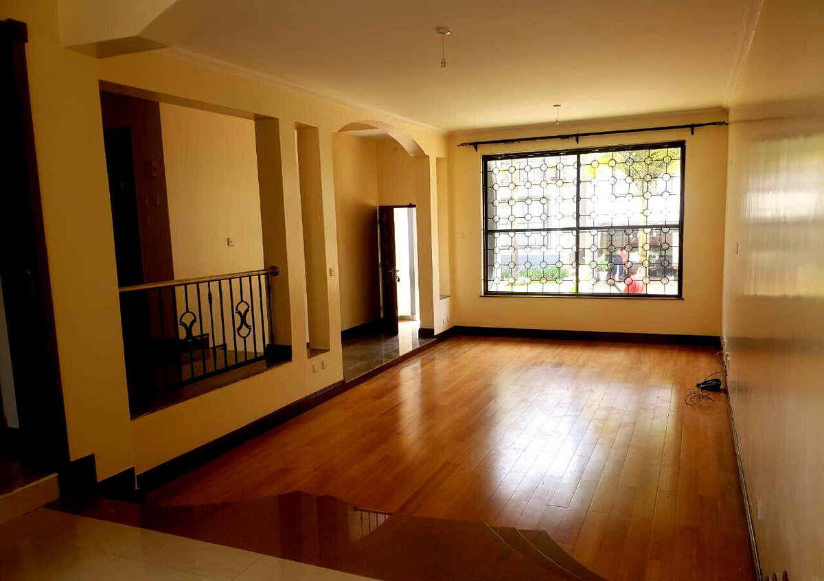 5BR Townhouse with Mature Garden & 24/7 Security - Westlands