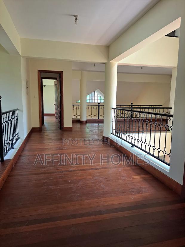 5bdrm House in Loiyangalani, Lavington for sale