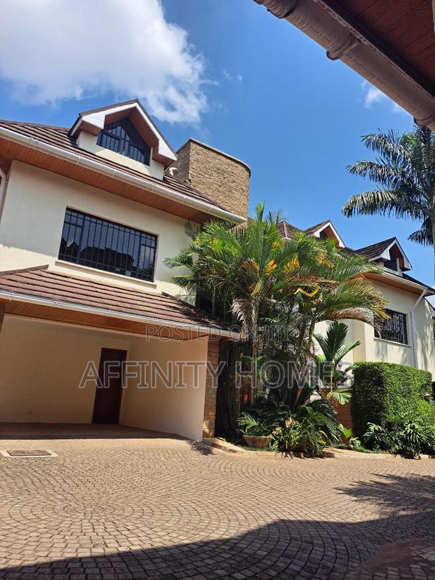 5bdrm House in Loiyangalani, Lavington for sale