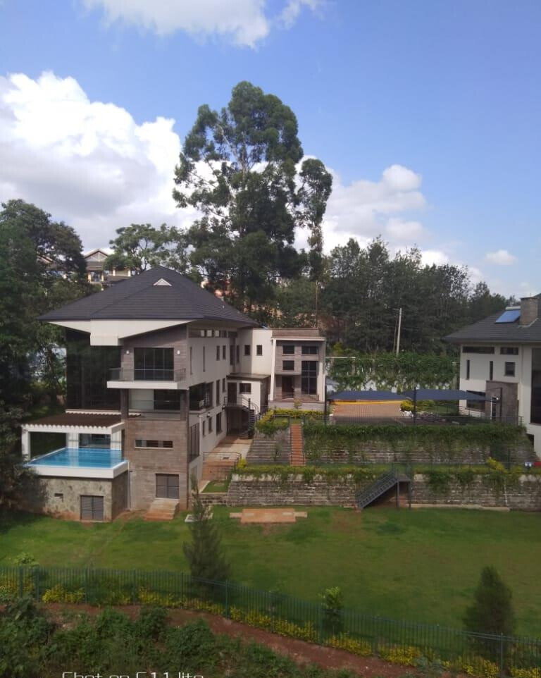 5-Ensuite Smart Townhouse with 5M Pool & CCTV - Loresho Ridge