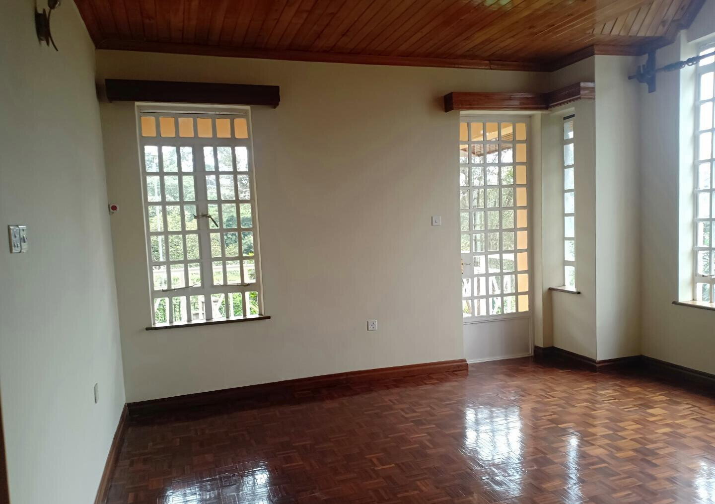 5BR Garden Home for KSh 350K