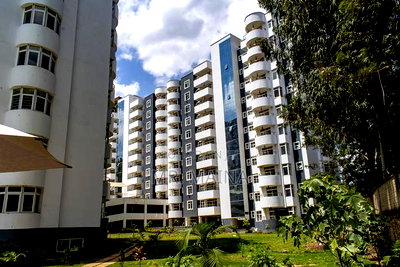 4bdrm Condo in Duchess Park, Maziwa for sale - Image 1